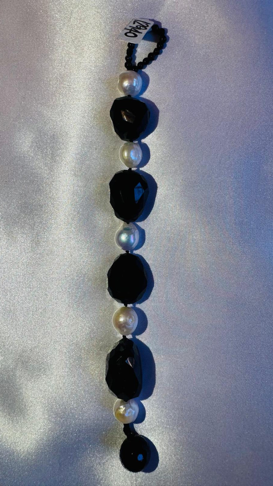 Onyx and pearl bracelet
