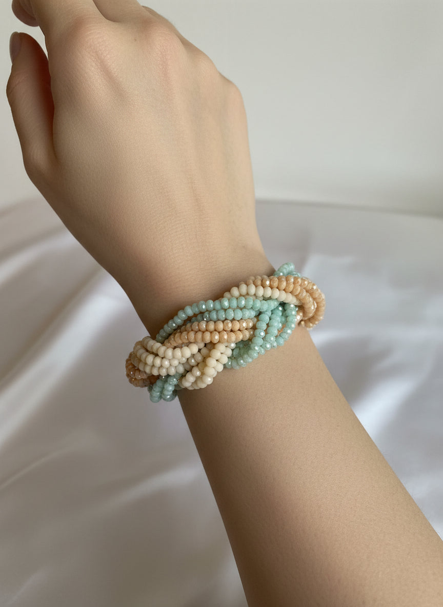 Bracelet with Green and Beige beaded crystals and Swarovski.