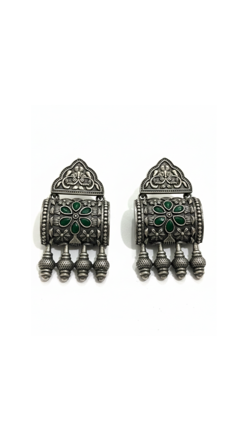 Boucles d'oreilles en argent allemand de style antique