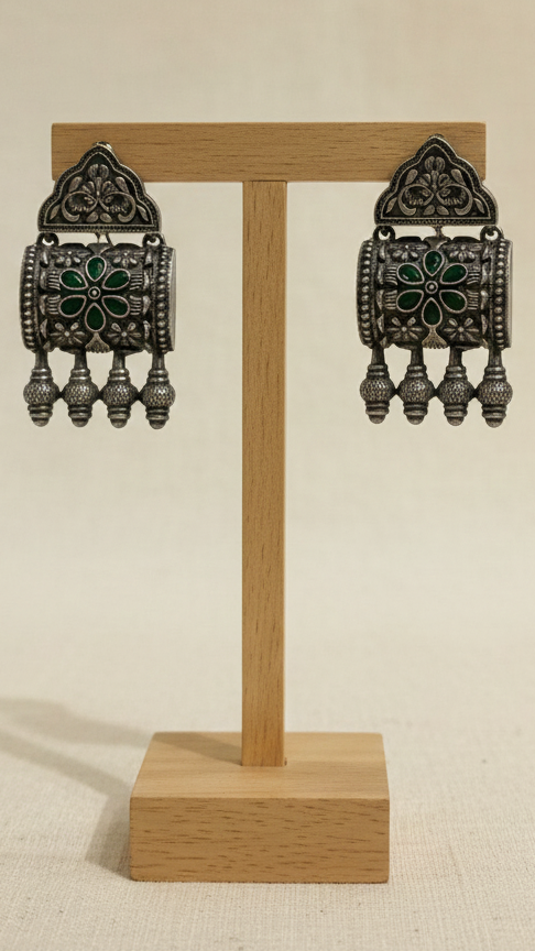 Boucles d'oreilles en argent allemand de style antique