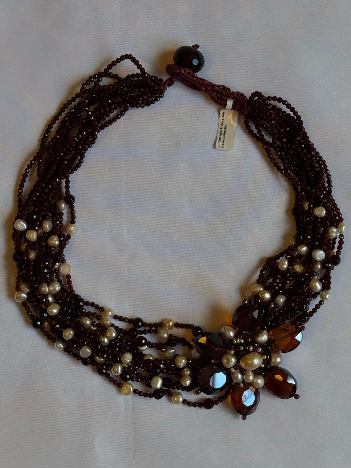 Collana Torchon con perle d'acqua dolce e spinello