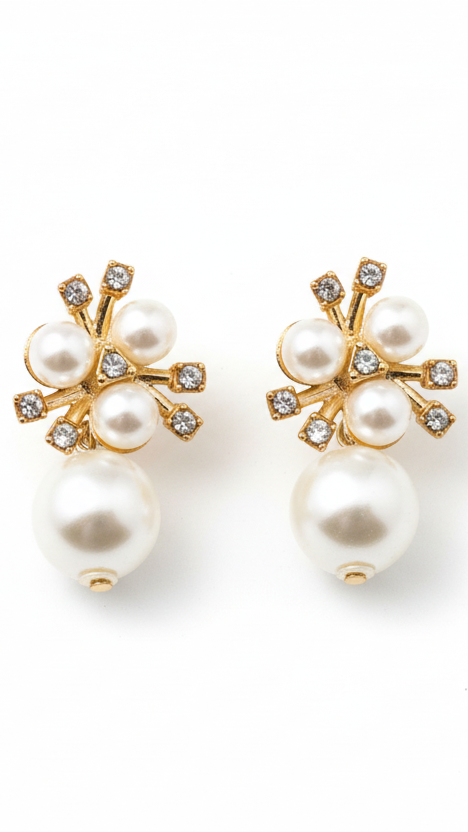 Boucles d'oreilles classiques en perles blanches